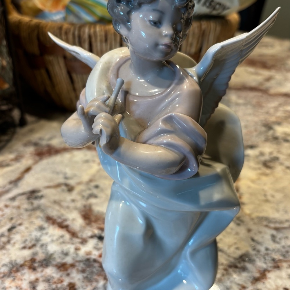 RARE Vintage Lladro Porcelain Figurine with White and Cream Finish